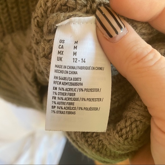 American Eagle Outfitters Green Jegging Sweater M - Picture 3 of 5